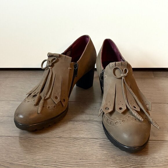 Marc Germany Suede Heels 2.5" - Picture 1 of 10